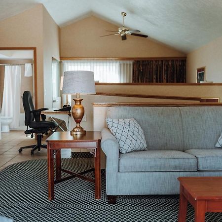 Skaneateles Suites מראה חיצוני תמונה