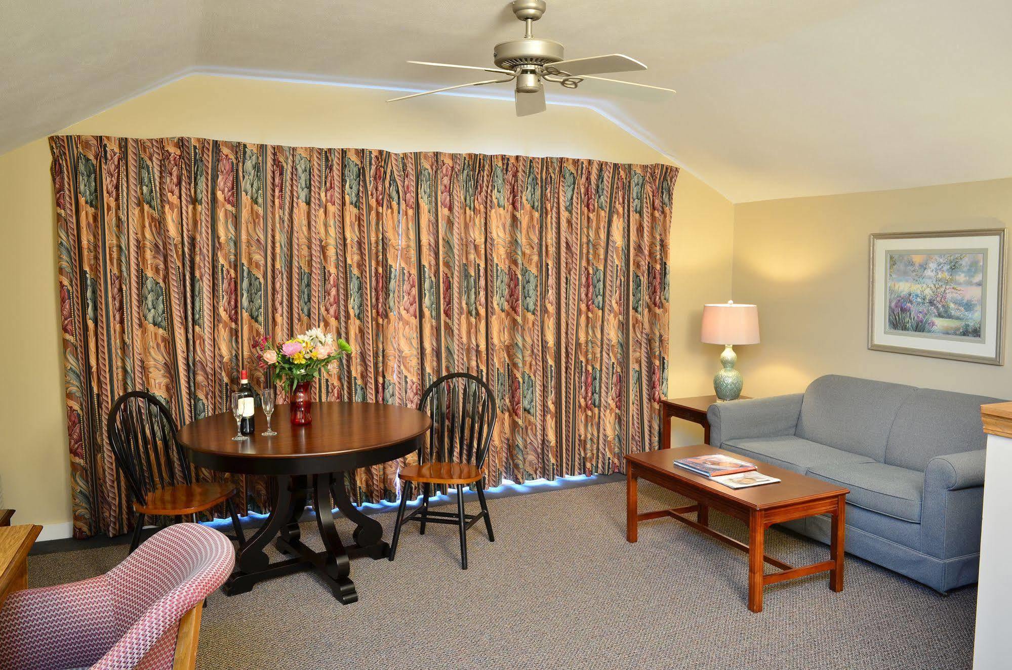Skaneateles Suites מראה חיצוני תמונה